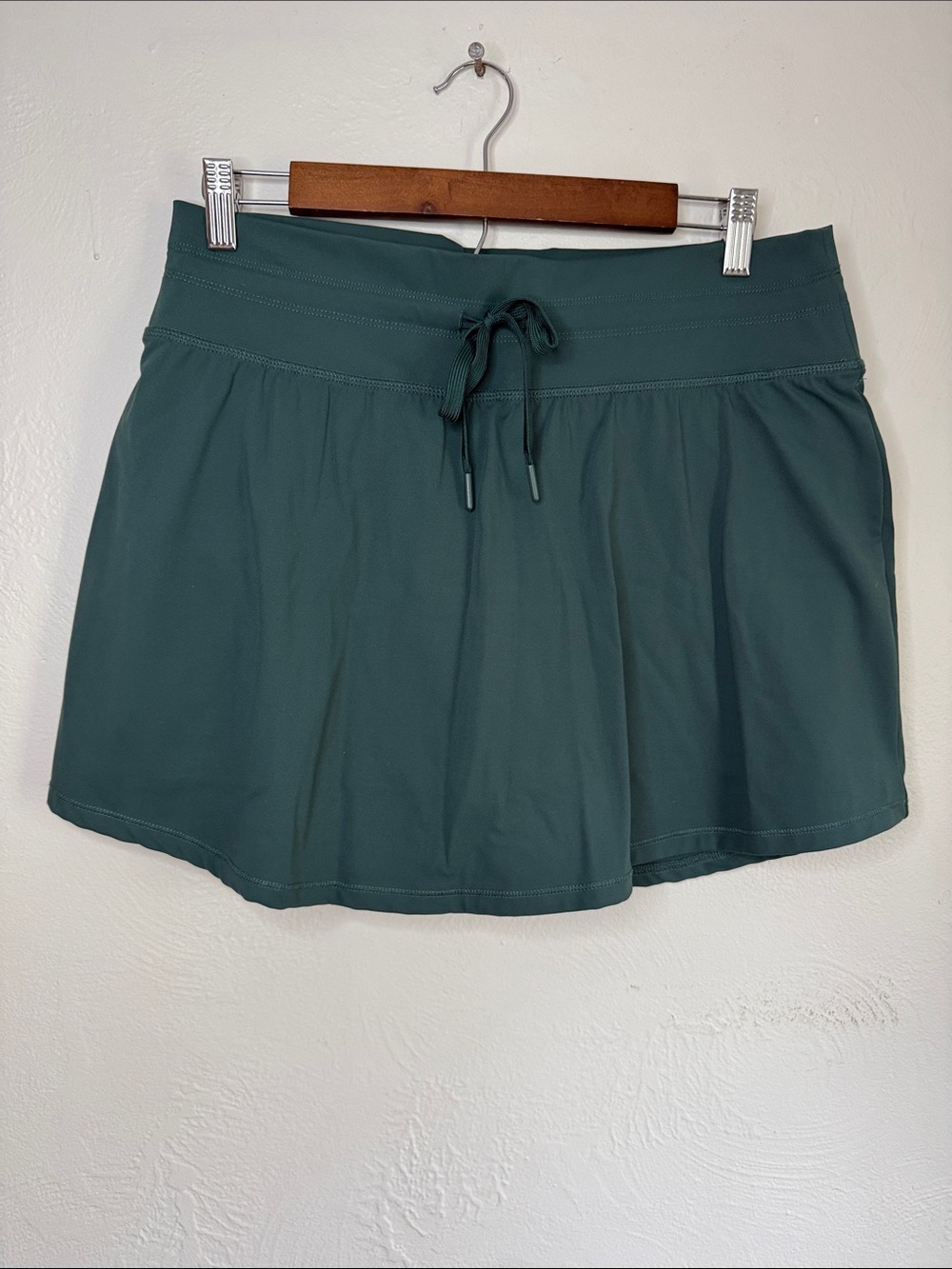 Avalanche Green Athletic Skort Size Large